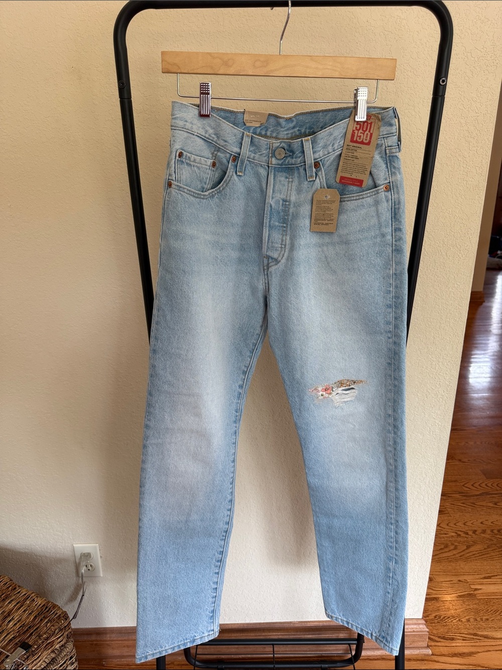 Levi's 501 Light Indigo Mid Rise Jeans